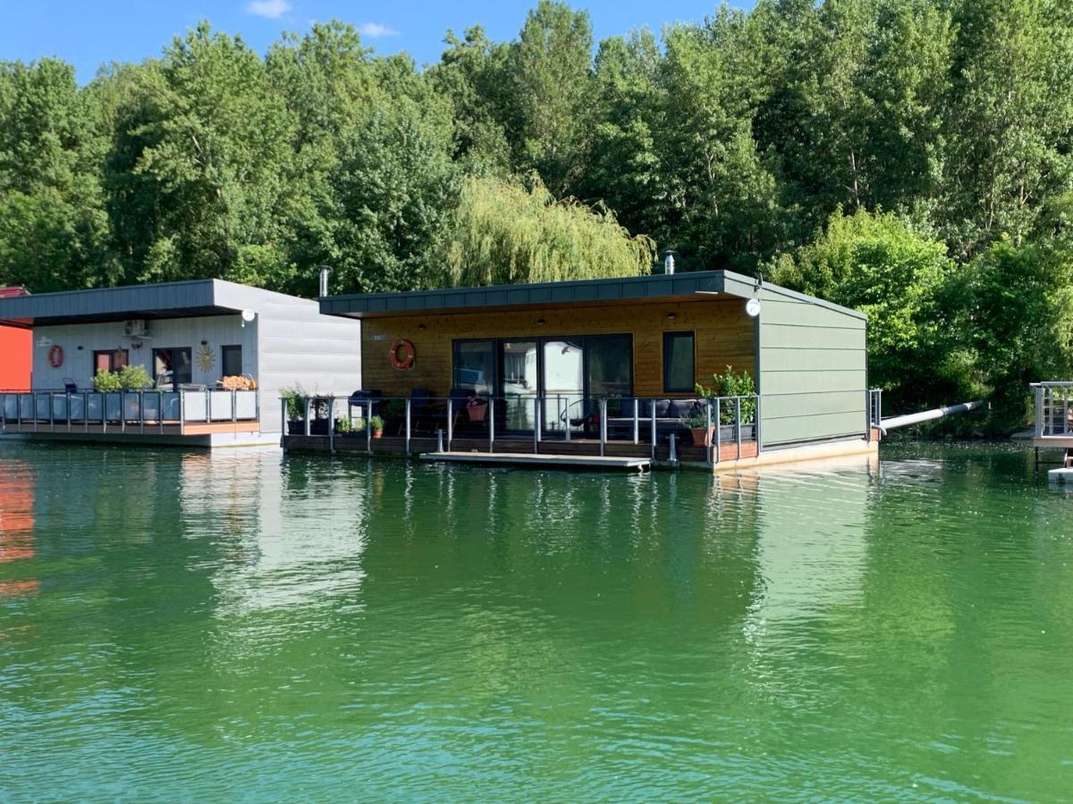 Hausbót u rybára a kačky Villa Pozsony Kültér fotó